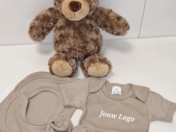 Babyset bedrukt met eigen logo