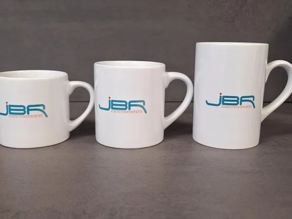 Witte mokken bedrukt met full-color logo